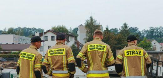 NA RANO: Jak pomóc tym, którzy nam pomagają? Psychiatra: Rośnie liczba samobójstw wśród mundurowych