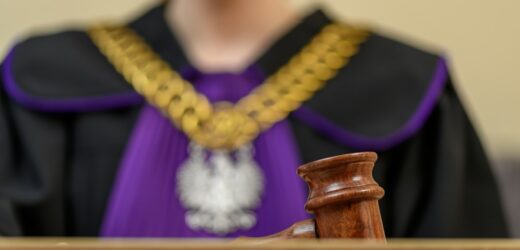 Jechała pijana i śmiertelnie potrąciła pieszą. 5,5 roku więzienia dla 62-latki