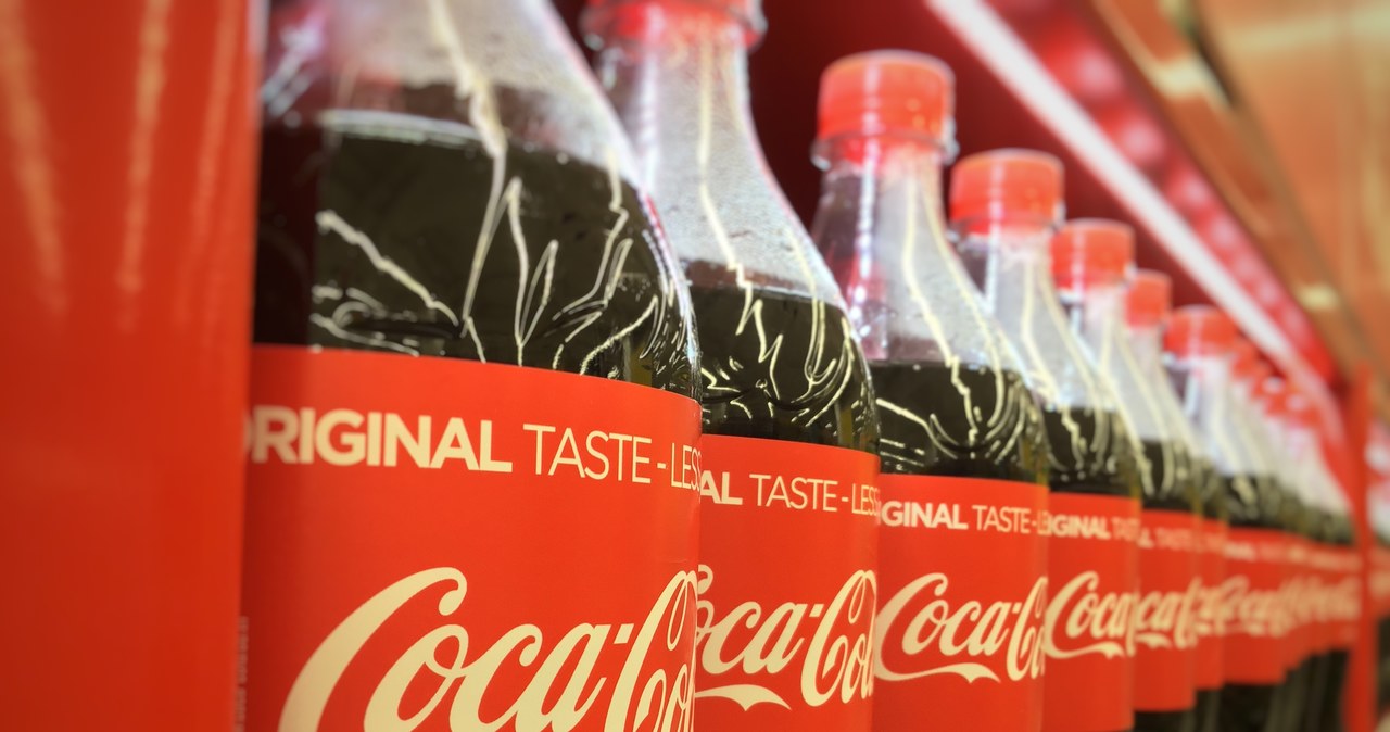 Coca-Cola wycofuje w Austrii 28 mln butelek. „Zagrożenie dla zdrowia”