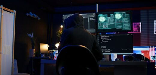 Największy cyberatak ostatnich lat we Francji? Wykradzione mogły zostać dane 20 mln osób