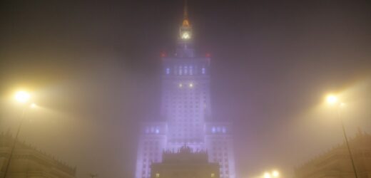Uwaga na gęstą mgłę. IMGW ostrzega