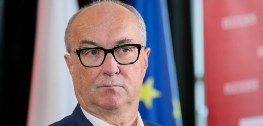 Czarzasty: Złożyłem wniosek o odebranie Macierewiczowi Orderu Orła Białego