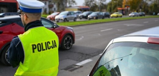 Bezpieczny Powrót z RMF FM. A4 zakorkowana, problemy na obwodnicy Krakowa i Trójmiasta [ZAPIS RELACJI]