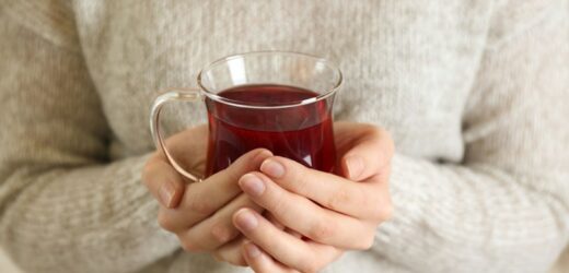 O jakiej porze lepiej nie pić herbaty? W tych godzinach zadziała niekorzystnie