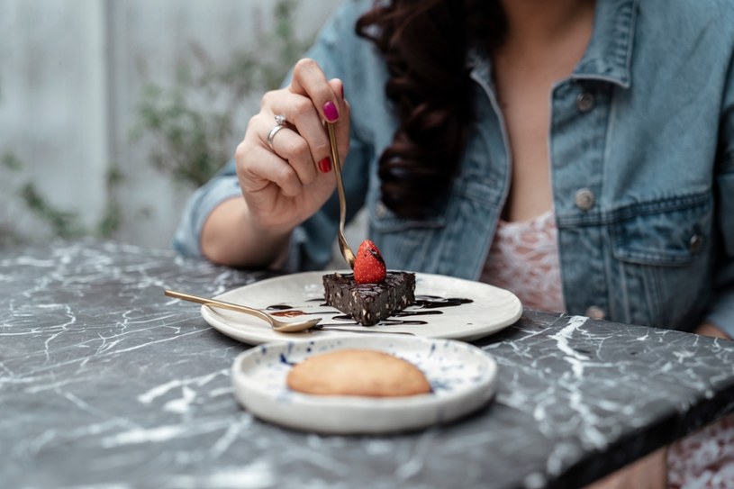 Zdrowa dieta odchudzająca bez wyrzeczeń? Jedz zgodnie z zasadą 80/20