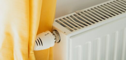 Jaka jest najlepsza temperatura do spania? Ustaw, by obniżyć rachunki