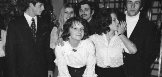 Quiz: Czy znasz slang młodzieżowy z PRL-u? Wyzwanie dla tych, którzy pamiętają tamten okres