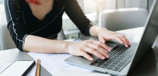 Jak wielu Polaków może zastąpić sztuczna inteligencja? Niepokojące dane
