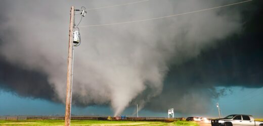 ​Tornada przeszły przez Oklahomę. Kilkunastu rannych, 100 domów zniszczonych