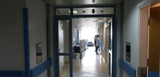 Szpital w Ostrołęce wznawia przyjęcia na internie