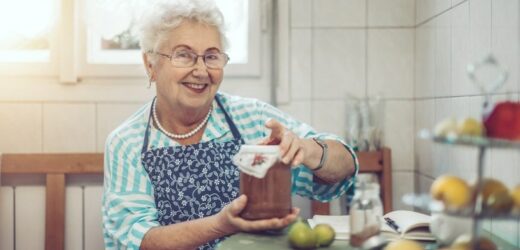 Jak długo żyją Polacy? Jest nieźle, ale wciąż nie jesteśmy długowieczni