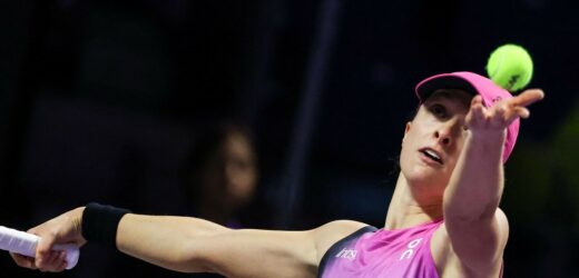 Iga Świątek pokonała Kasatkinę w WTA Finals