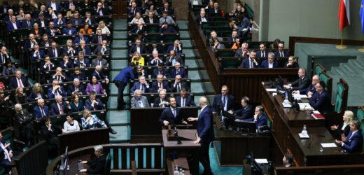 Sejm skierował projekt ustawy ws. wolnej Wigilii do dalszych prac w komisjach