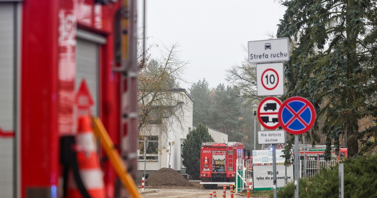 Pożar w szpitalu w Puszczykowie. Co było przyczyną wybuchów?