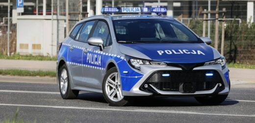 ​Śmiertelny wypadek na Trasie Łazienkowskiej. Taksówka uderzyła w wiadukt