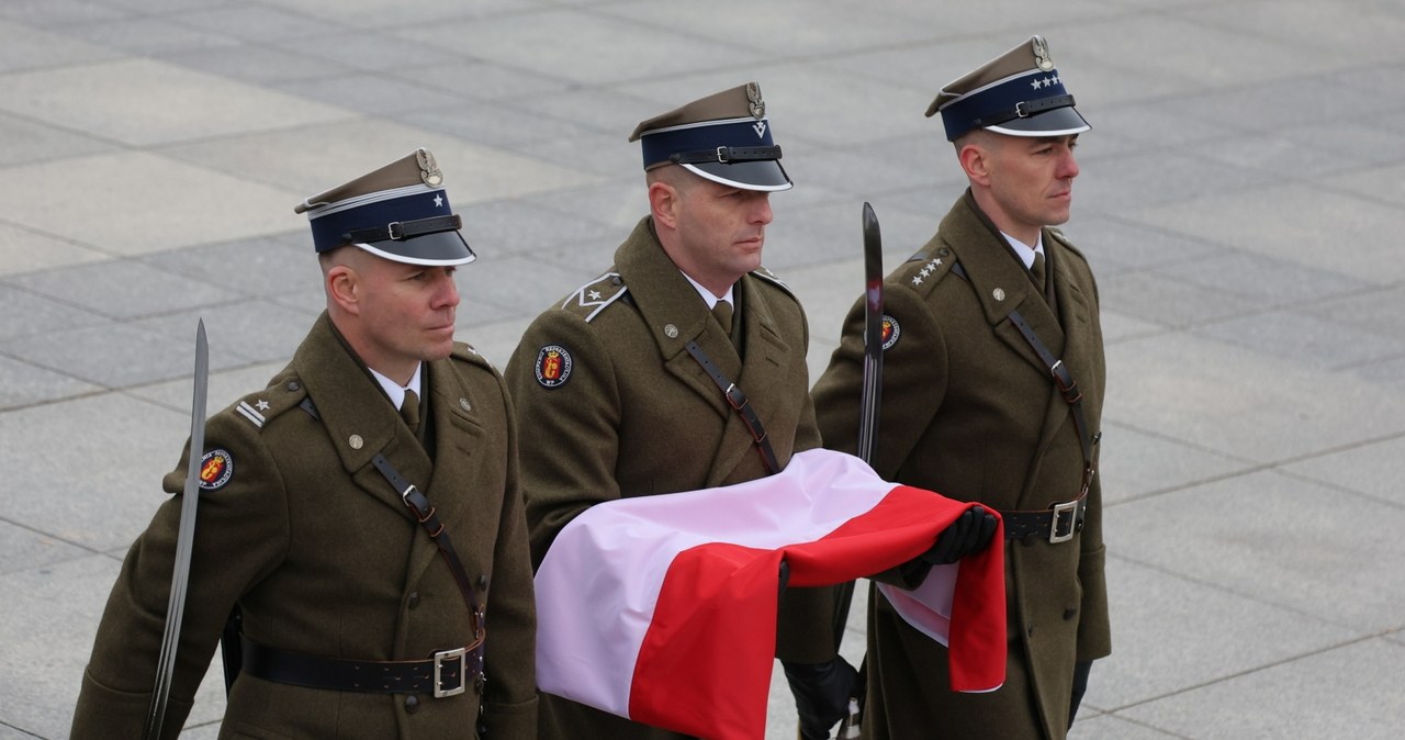 Narodowe Święto Niepodległości. Zakończyły się uroczystości przed Grobem Nieznanego Żołnierza