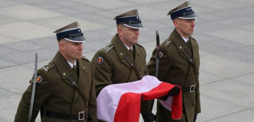 Narodowe Święto Niepodległości. Uroczystości przed Grobem Nieznanego Żołnierza