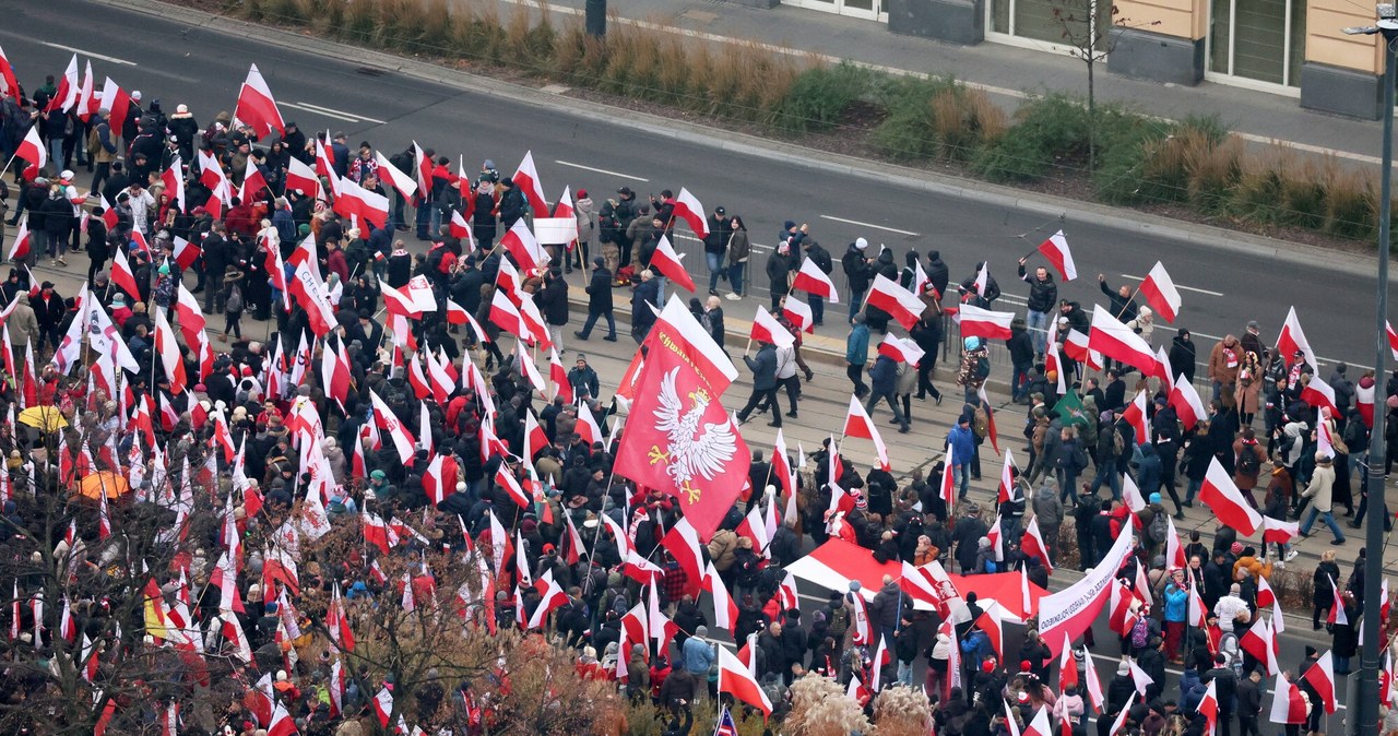 Marsz Niepodległości na ulicach Warszawy [RELACJA NA ŻYWO]