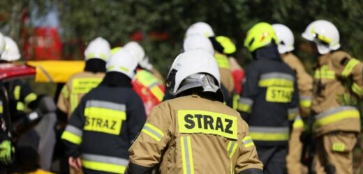 Pożar hali magazynowej w Zielonej Górze