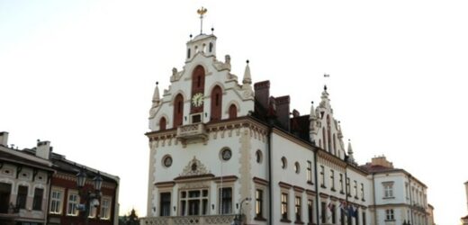 Świąteczne dekoracje na ulicach Rzeszowa. W tym roku będzie ich więcej