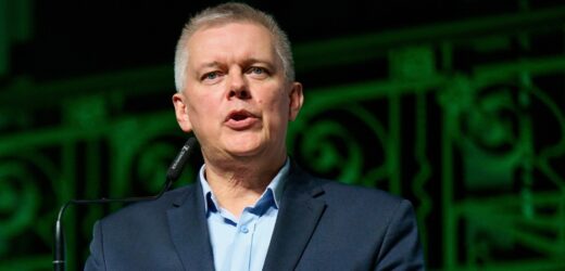 Siemoniak o likwidacji CBA: Projekt będzie czekał na zmianę prezydenta