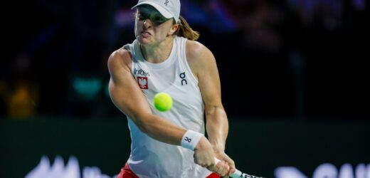 Billie Jean King Cup: Po wygranej Świątek, Polki remisują z Włoszkami