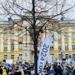 Pielęgniarki i położne kontra rząd. Protest w Warszawie