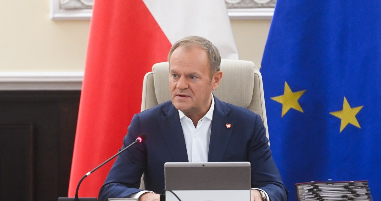 Tusk: Zamrażamy ceny energii na 9 miesięcy