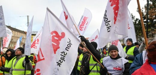 Protest w Zakładach Chemicznych Police