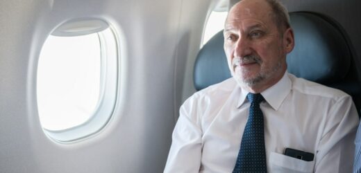 Antoni Macierewicz pod lupą śledczych. Chodzi o podkomisję smoleńską