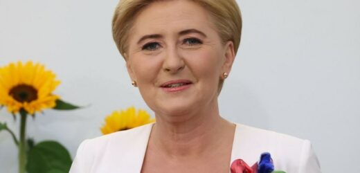 Agata Kornhauser-Duda zaskoczyła wyborem. Identyczne ma w szafie Lewandowska