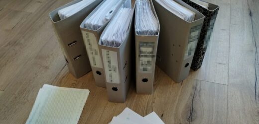 Wystawili faktury na 65 mln zł. Służby rozbiły grupę przestępczą