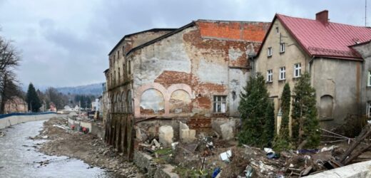 Czerwone strefy po powodzi? Komentarz Wód Polskich