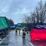 Ciężarówka zderzyła się z busem dostawczym. Nie żyje 1 osoba