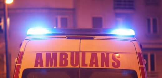 Pijany ojczym zostawił 4-latkę w wannie. O krok od tragedii w Łódzkiem