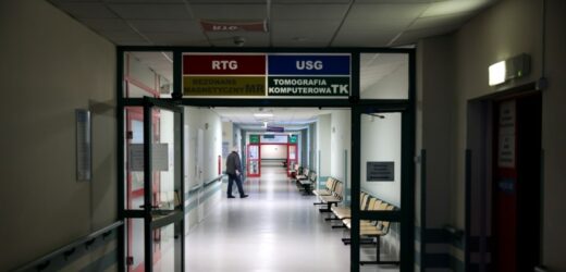 Szpitale wstrzymują podpisywanie nowych umów z NFZ