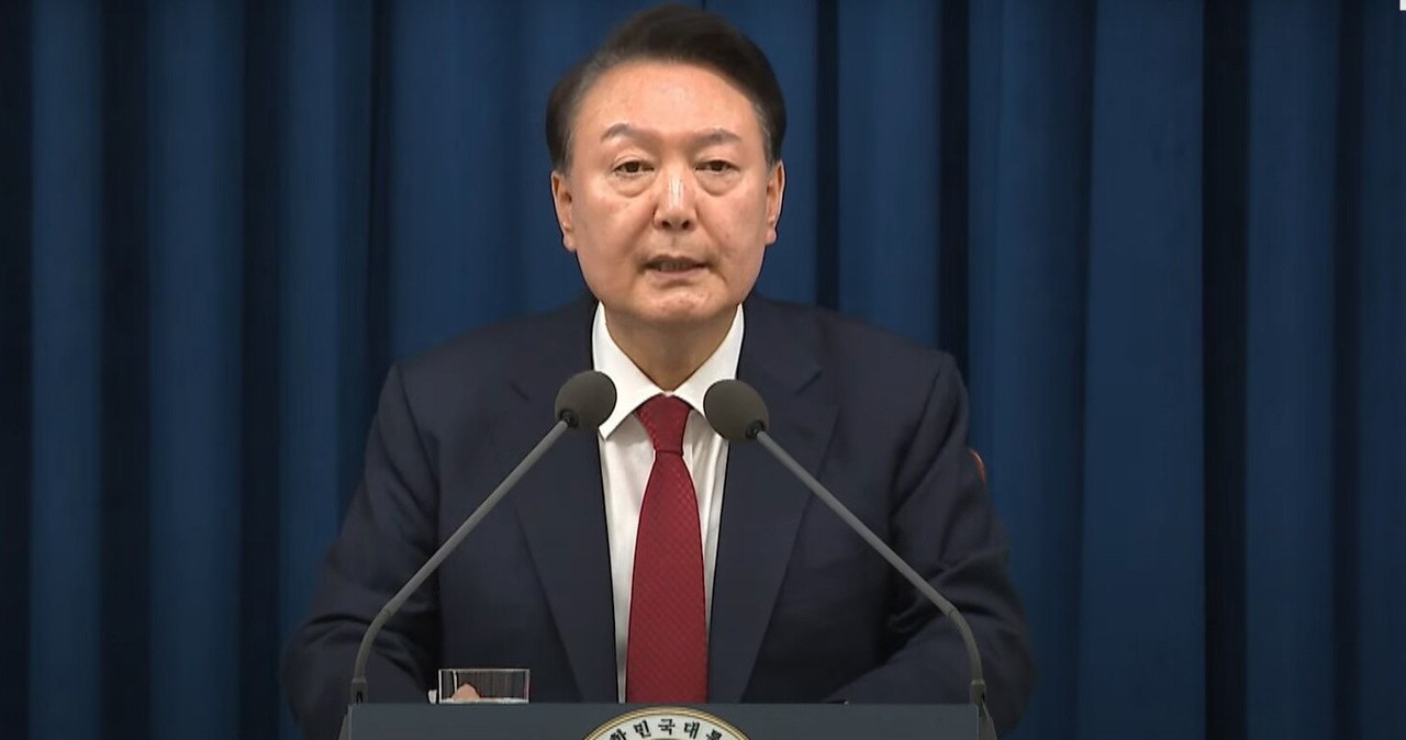 Chaos w Korei Płd. Rząd zgodził się na zniesienie stanu wojennego