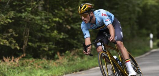 Remco Evenepoel miał wypadek. Mistrz olimpijski trafił do szpitala