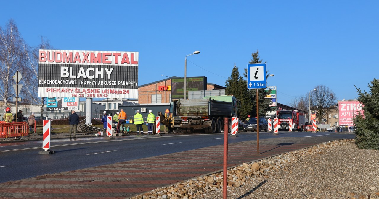 Wodociąg w Piekarach Śląskich naprawiony, ale beczkowozy zostają