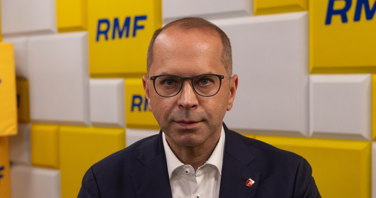 Szczerba: Będziemy się domagali sprawdzenia wszystkich umów, które podpisał Nawrocki