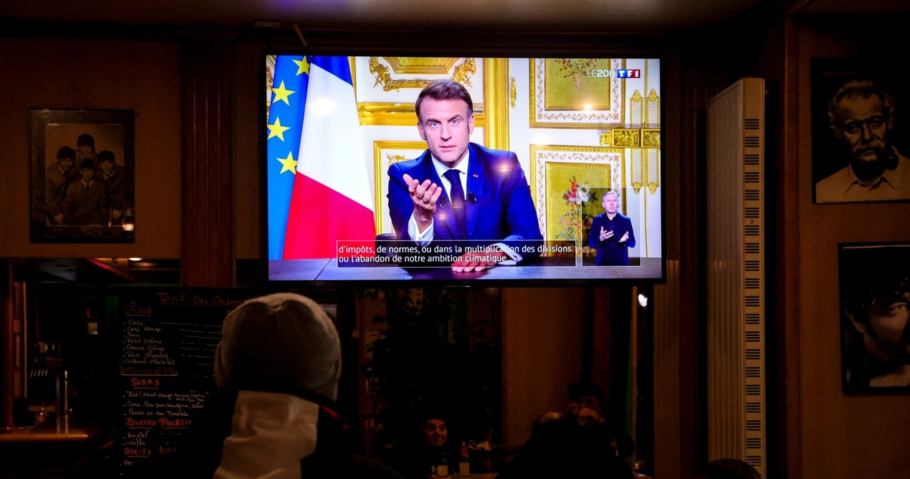 ​Prezydent Macron nie poda się do dymisji. „Do samego końca”