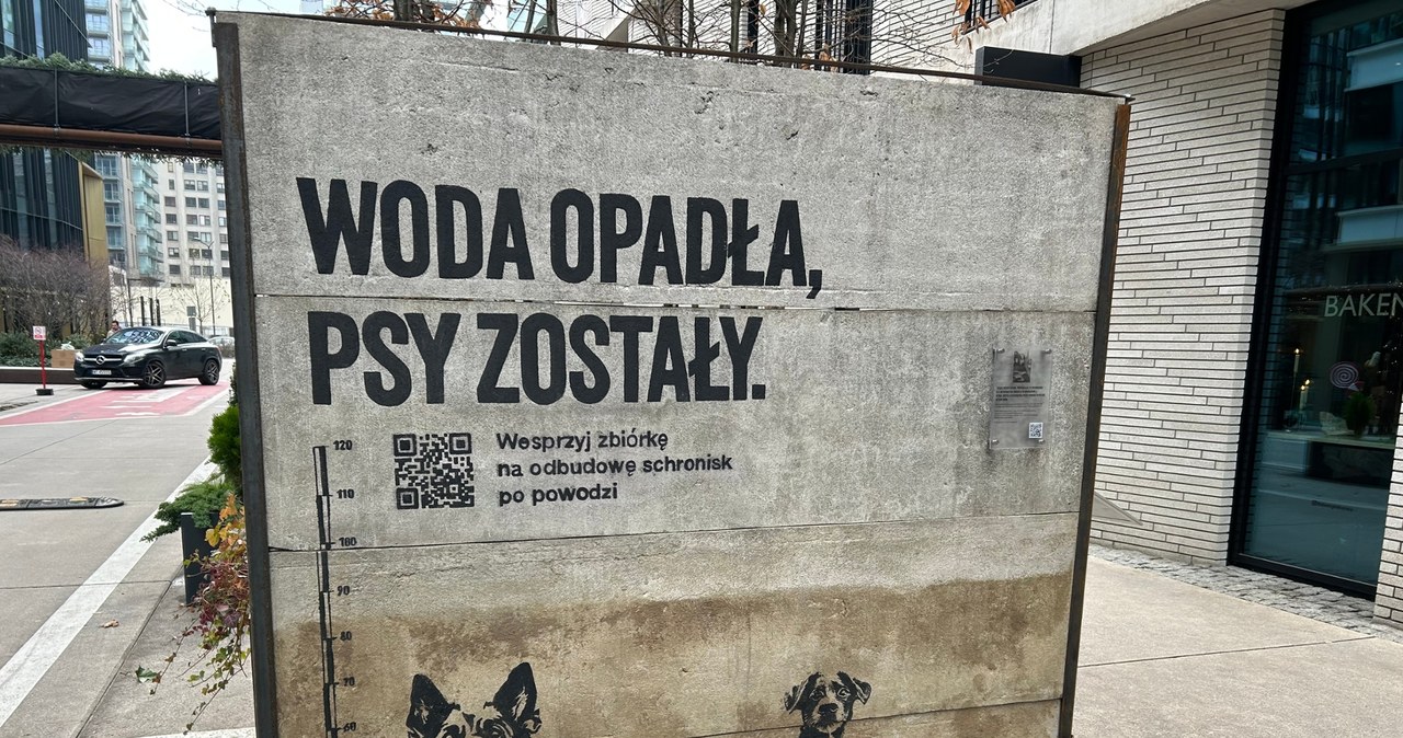 ​Mur z terenów powodziowych stanął w Warszawie