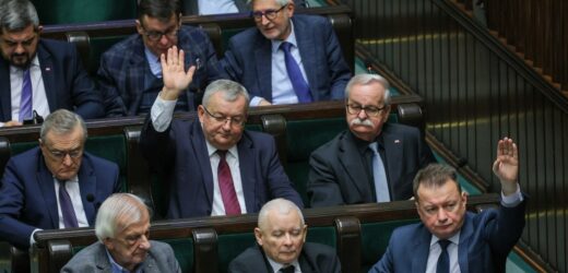 Jest decyzja Sejmu w sprawie immunitetu Jarosława Kaczyńskiego