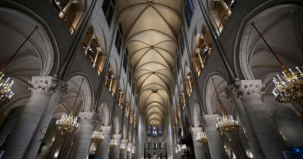 Notre Dame otwarta dla paryżan i turystów. Warto jednak pamiętać o jednym