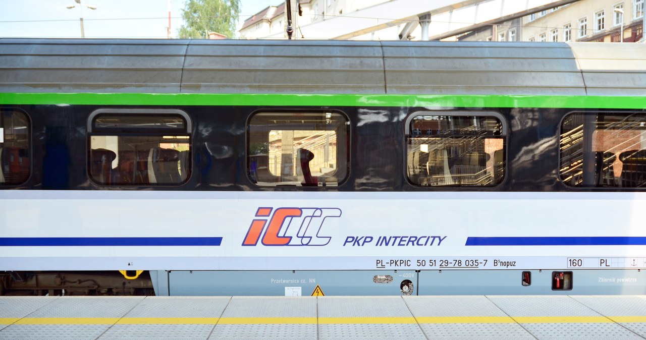 Trakcja kolejowa w Świnoujściu naprawiona. Wrócił ruch pociągów