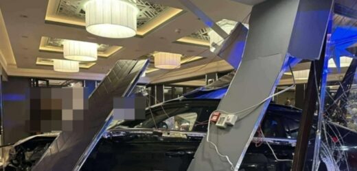 Auto z impetem wjechało w hotelową restaurację