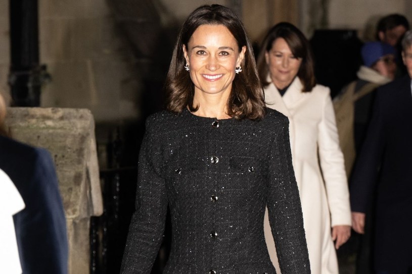 Pippa Middleton w czerni na świątecznym wydarzeniu księżnej Kate. Hit czy wpadka?