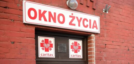 Noworodek w oknie życia. Chłopiec otrzymał już imię