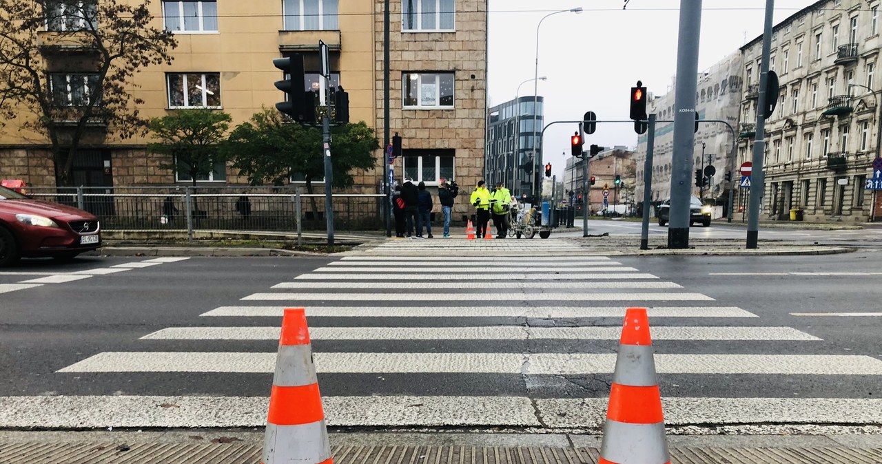 ​”Odłóż telefon i żyj”. Nowa akcja społeczna w Łodzi