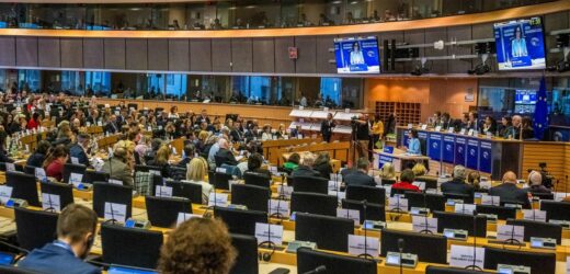 Ambasadorowie państw członkowskich UE przyjęli 15. pakiet sankcji wobec Rosji